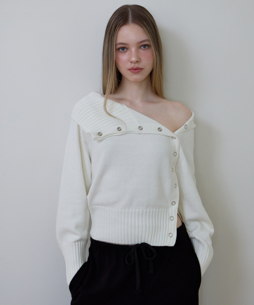 ROSEFRANTZ（ロゼフランツ）の「Fold Off Shoulder Knit [Ivory]（ニット/セーター・レディース・アイボリー・OS）」の5枚目の写真