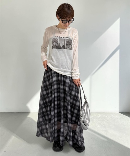 THE SOIS(ソア)の「フォトプリントシアーロンT(Tシャツ/カットソー・レディース・オフホワイト/ブラック・FREE)」の16枚目の写真