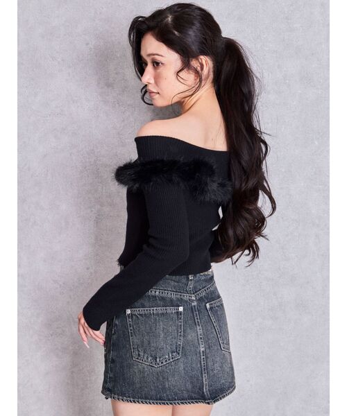 GYDA(ジェイダ)の「フロントZIPオフショルフェイクファーリブニットトップス(ニット/セーター・レディース・ベージュ/オフホワイト/ブラック・FREE)」の18枚目の写真