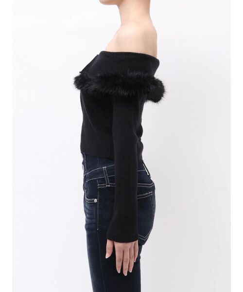 GYDA(ジェイダ)の「フロントZIPオフショルフェイクファーリブニットトップス(ニット/セーター・レディース・ベージュ/オフホワイト/ブラック・FREE)」の22枚目の写真