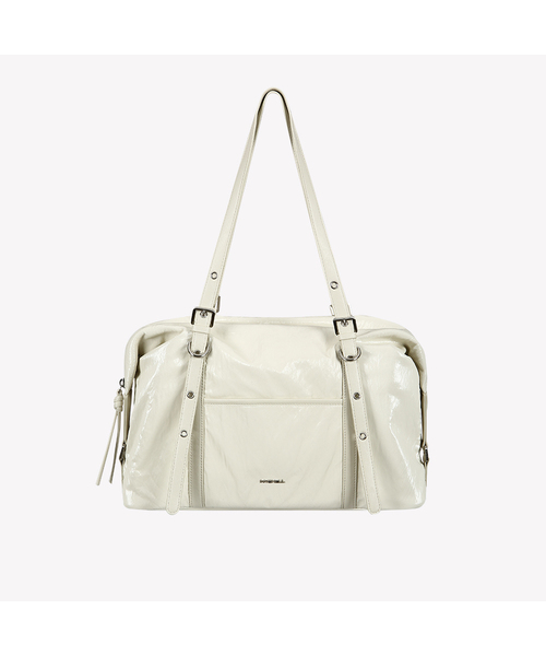 MYSHELL（マイシェル）の「シャイニー ショルダーバッグ_35052SH(2color)（ショルダーバッグ・レディース・ブラック/アイボリー・FREE）」の2枚目の写真