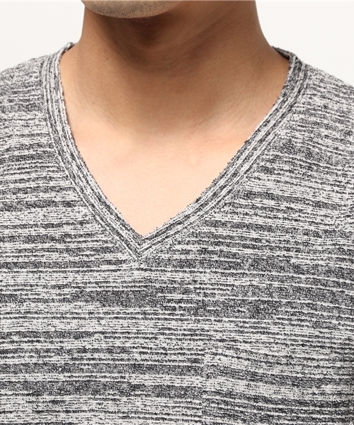 ikka（イッカ）の「ジャガードパイル無地VネックTシャツ（Tシャツ/カットソー・メンズ・ホワイト/ライトグレー/ネイビー/オフホワイト・X-LARGE/MEDIUM/LARGE）」の7枚目の写真