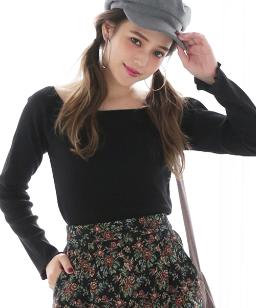 one after another NICE CLAUP（ワンアフターアナザーナイスクラップ）の「オフショルリブプルオーバー（Tシャツ/カットソー・レディース・その他1/その他2/ブラック/キャメル/ボルドー/オフホワイト・FREE）」の3枚目の写真