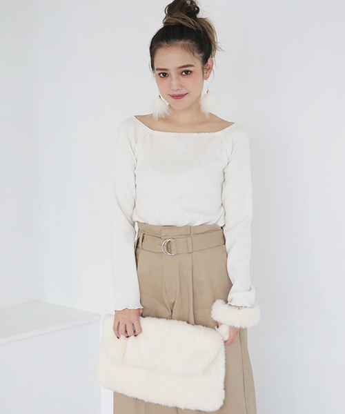 one after another NICE CLAUP（ワンアフターアナザーナイスクラップ）の「オフショルリブプルオーバー（Tシャツ/カットソー・レディース・その他1/その他2/ブラック/キャメル/ボルドー/オフホワイト・FREE）」の17枚目の写真