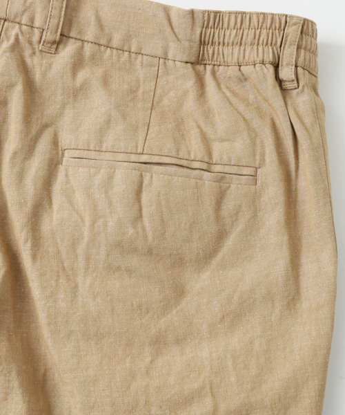 URBAN RESEARCH（アーバンリサーチ）の「UR JAPAN MADE C/L ANKLE EASYTROUSER（その他パンツ・メンズ・ベージュ/ネイビー/カーキ・LARGE/MEDIUM）」の9枚目の写真