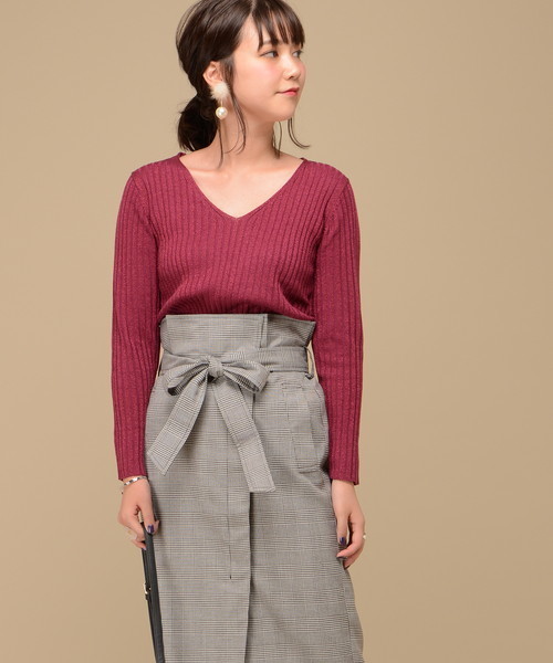 natural couture(ナチュラルクチュール)の「Vネックラメリブニット(ニット/セーター・レディース・グリーン/ブラック/イエロー/ピンク・FREE)」の17枚目の写真