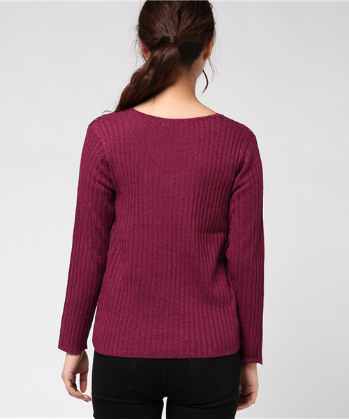 natural couture(ナチュラルクチュール)の「Vネックラメリブニット(ニット/セーター・レディース・グリーン/ブラック/イエロー/ピンク・FREE)」の8枚目の写真