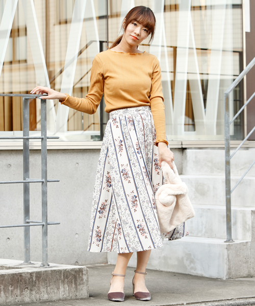 RAY CASSIN（レイカズン）の「ランダムテレコプルオーバー（Tシャツ/カットソー・レディース・ブラック/オフホワイト/ピンク/マスタード・FREE）」の15枚目の写真