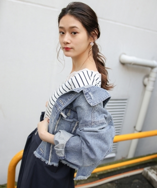 PAGEBOY（ページボーイ）の「【WEB限定】スカラップレーストップス（Tシャツ/カットソー・レディース・ベージュ/ブルー系その他/オフホワイト/ブラック/レッド系その他/ブラック系その他・FREE）」の8枚目の写真