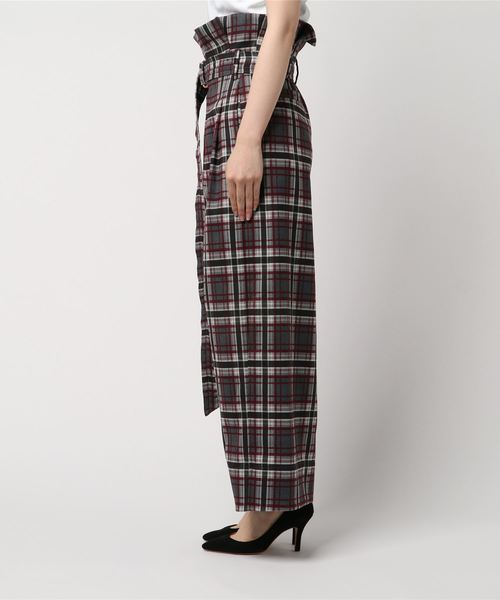 STUDIOUS(ステュディオス)の「【STUDIOUS】フィブリルストレッチハイウエストタックパンツ(その他パンツ・レディース・ブラック/マルチ/キャメル・0/1)」の18枚目の写真
