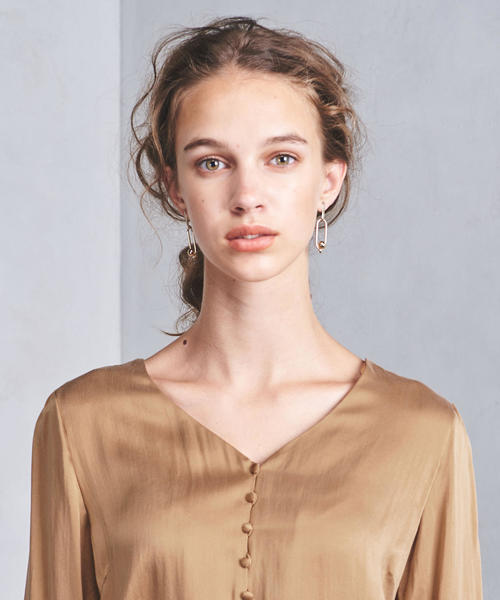 UNITED ARROWS（ユナイテッドアローズ）の「UGCS シルク Vネック