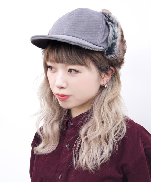 Ruben（ルーベン）の「イヤーカバー コーディロイCAP（キャップ・レディース・ブラック/ベージュ/グレー/オレンジ/キャメル・FREE）」の3枚目の写真