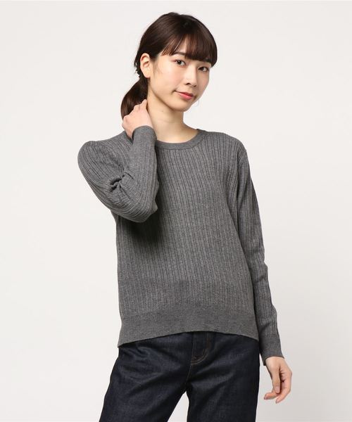 AMERICAN HOLIC（アメリカンホリック）の「変形リブクルーネックプルオーバー　＊（ニット/セーター・レディース・チャコールグレー/ブラック/ベージュ/アイボリー/杢グレー/その他7/グレー系その他4/ピンク系その他2・M/L）」の4枚目の写真