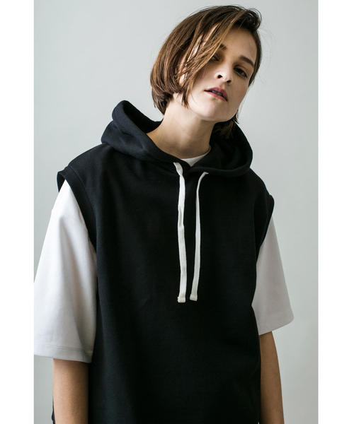 MONKEY TIME(モンキータイム)の「<monkey time> URK CROPPED PO HOODIE/パーカー(ベスト・メンズ・ブラック/ベージュ・M/L)」の3枚目の写真