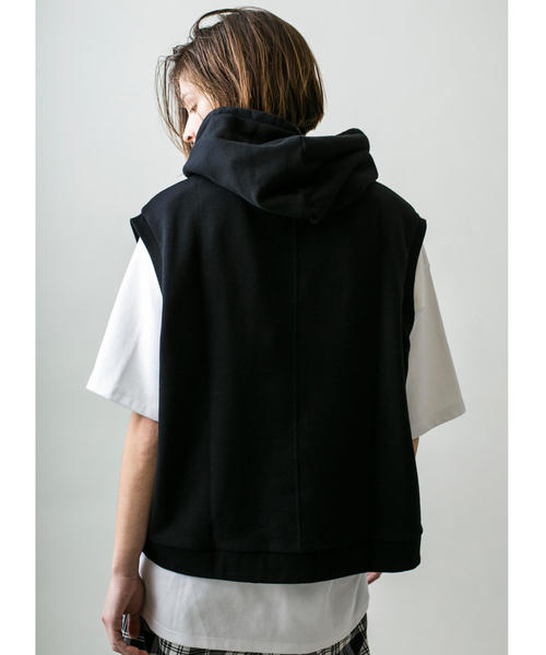 MONKEY TIME(モンキータイム)の「<monkey time> URK CROPPED PO HOODIE/パーカー(ベスト・メンズ・ブラック/ベージュ・M/L)」の4枚目の写真