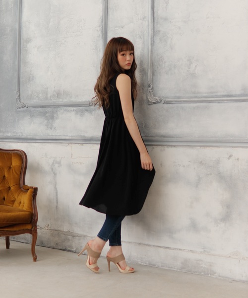 LIPSERVICE（リップサービス）の「ボリュームノースリシャツ（シャツ/ブラウス・レディース・ホワイト/ブラック/ベージュ・FREE）」の5枚目の写真