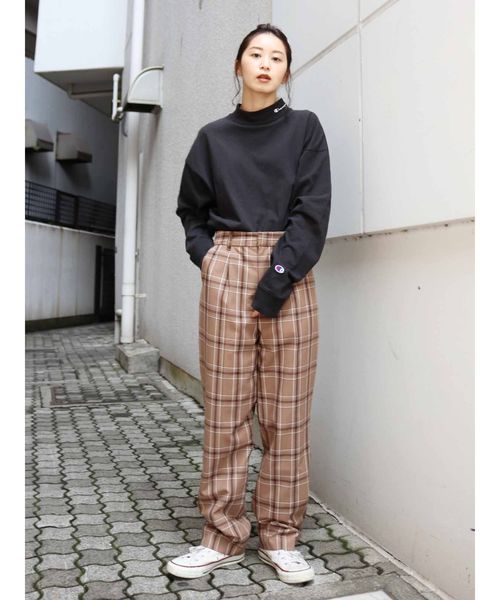 Ungrid(アングリッド)の「チェックテーパードパンツ(その他パンツ・レディース・アイボリー/モカ・SMALL/MEDIUM)」の3枚目の写真
