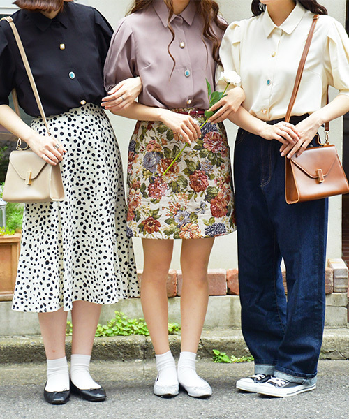 PairPair（ペアペア）の「チェック柄＆無地イロイロボタンシャツブラウス（シャツ/ブラウス・レディース・ライトグレー/ブラック/ベージュ/アイボリー/モカ・FREE）」の7枚目の写真