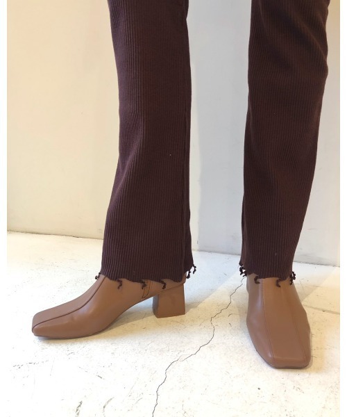 TODAYFUL(トゥデイフル)の「カットオフリブレギンス(レギンス/スパッツ・レディース・キナリ/ブラウン・FREE)」の5枚目の写真