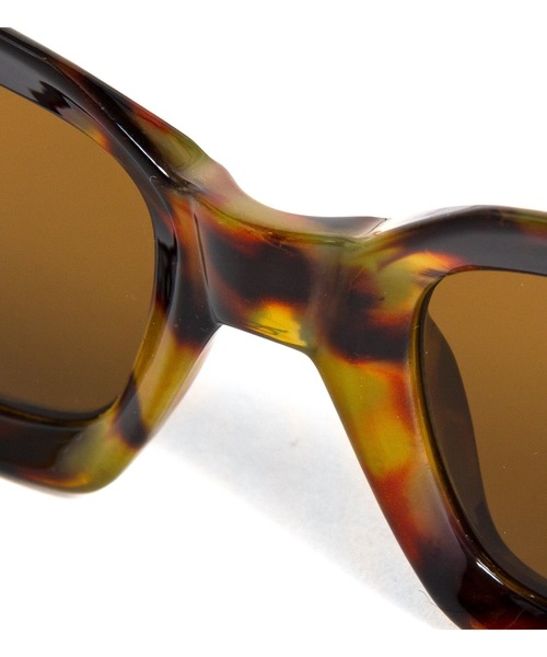 APPLEBUM(アップルバム)の「"TECHNOVA" Sunglasses(サングラス・メンズ・ブラック/ブラウン・FREE)」の4枚目の写真