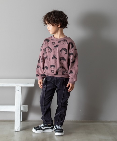 MAKE YOUR DAY(メイクユアデイ)の「いろんな顔総柄裏毛トレーナー■80~140cm(スウェット・キッズ・ベージュ/パープル/カーキ・90/100/110/120/80/130/140)」の5枚目の写真