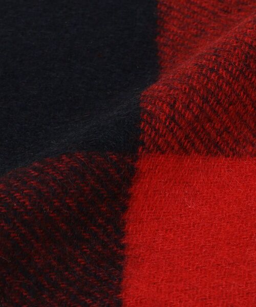 SHIPS(シップス)の「SHIPS: カシミヤ ダブルフェイス チェック リバーシブルマフラー(マフラー・メンズ・ライトグレー/ネイビー/レッド/グレー・ONE SIZE)」の22枚目の写真