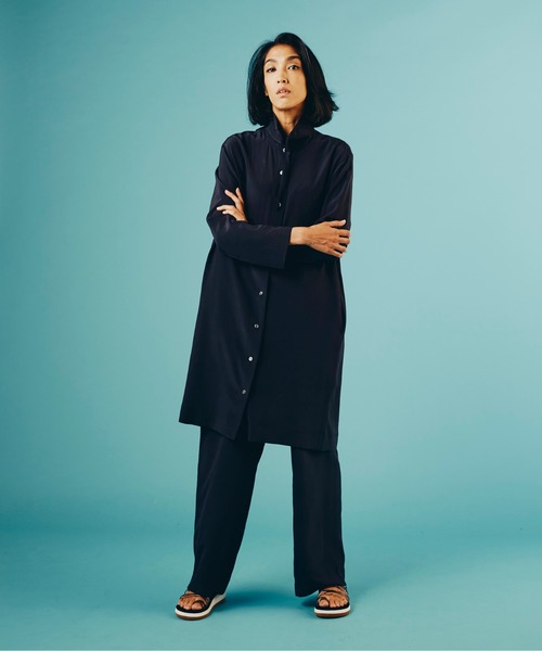 Sov.(ソブ)の「16匁シルクデシン サンドウォッシュ ロングシャツ(シャツ/ブラウス・レディース・ブラウン/ブラック・38/36)」の2枚目の写真