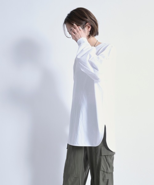 DouDou（ドゥドゥ）の「袖タックボリュームT（Tシャツ/カットソー・レディース・チャコールグレー/オフホワイト/ライトグレー・FREE）」の22枚目の写真