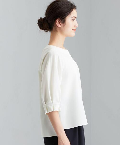 green label relaxing（グリーンレーベルリラクシング）の「[ 手洗い可能 / サラフール ]D ソデ タック ブラウス -JPPSBO ◇No09◇（シャツ/ブラウス・レディース・オフホワイト/ネイビー/ベージュ/ライトグレー・FREE）」の14枚目の写真