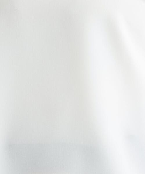 green label relaxing（グリーンレーベルリラクシング）の「[ 手洗い可能 / サラフール ]D ソデ タック ブラウス -JPPSBO ◇No09◇（シャツ/ブラウス・レディース・オフホワイト/ネイビー/ベージュ/ライトグレー・FREE）」の18枚目の写真