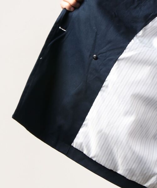 Beno（ビーノ）の「コットンツイル ワイドシルエット ショート トレンチ ブルゾン（ブルゾン・メンズ・チャコールグレー/ブラック/ベージュ/ネイビー/オフホワイト/オリーブ/グレイッシュブルー・M/L）」の12枚目の写真