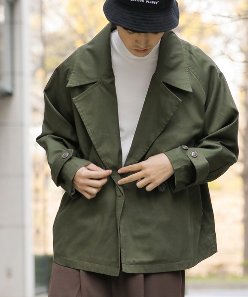 Beno（ビーノ）の「コットンツイル ワイドシルエット ショート トレンチ ブルゾン（ブルゾン・メンズ・チャコールグレー/ブラック/ベージュ/ネイビー/オフホワイト/オリーブ/グレイッシュブルー・M/L）」の5枚目の写真