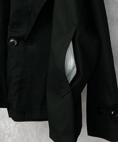 Beno（ビーノ）の「コットンツイル ワイドシルエット ショート トレンチ ブルゾン（ブルゾン・メンズ・チャコールグレー/ブラック/ベージュ/ネイビー/オフホワイト/オリーブ/グレイッシュブルー・M/L）」の11枚目の写真