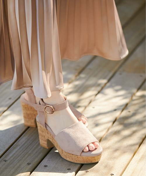 OLIVE des OLIVE(オリーブデオリーブ)の「【S/M/Lサイズ】コルクウェッジサンダル(サンダル・レディース・ベージュ/ダークベージュ/ダークブラウン・SMALL/MEDIUM/LARGE)」の7枚目の写真