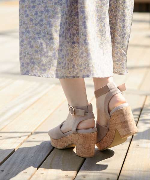 OLIVE des OLIVE(オリーブデオリーブ)の「【S/M/Lサイズ】コルクウェッジサンダル(サンダル・レディース・ベージュ/ダークベージュ/ダークブラウン・SMALL/MEDIUM/LARGE)」の19枚目の写真