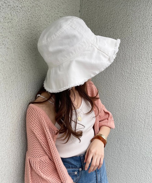 Chico(チコ)の「【新色追加】キャンバスフリンジバケットハット(ハット・レディース・ブラック/ライトベージュ/ホワイト/ブラウン・FREE)」の2枚目の写真