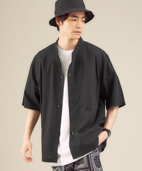 green label relaxing（グリーンレーベルリラクシング）の「CM ドライ コットン バギー バンドカラー 半袖 シャツ（シャツ/ブラウス・メンズ・ブラック/オリーブ/ライラック・LARGE/SMALL/MEDIUM）」の2枚目の写真