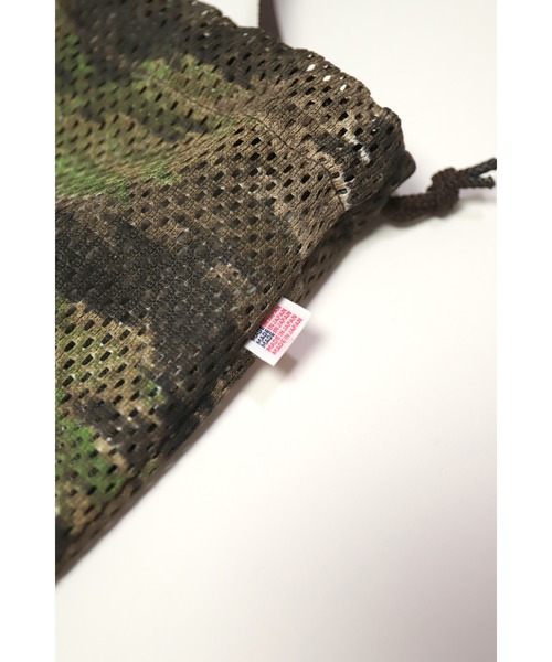 H.A.N.D.（エイチエーエヌディー）の「[H.A.N.D. / エイチエーエヌディー]　US CAMOUFLAGE SHOULDER BAG（ショルダーバッグ・メンズ・ネイビー/オリーブ・FREE）」の9枚目の写真