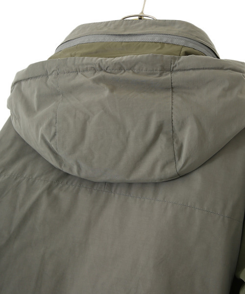 marka（マーカ）の「marka / マーカ：DOWN PARKA TYPE-1 - recycle nylon tusser -：M21C-19BL01C[COR]（ダウンジャケット/コート・メンズ・グリーン系その他/ブラック・2/1）」の7枚目の写真