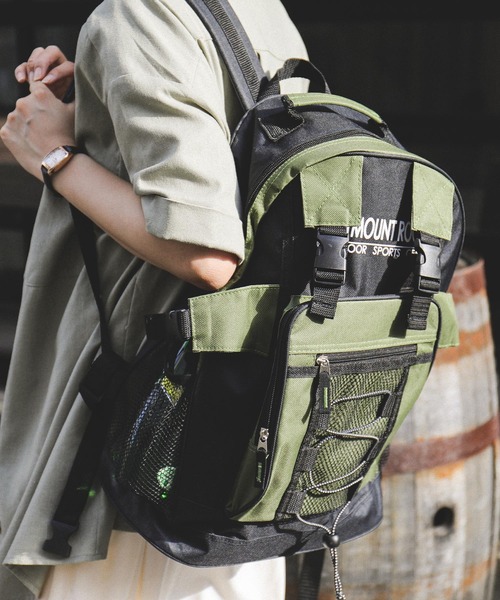 Fashion Letter(ファッションレター)の「男女兼用A4サイズOKウエストベルトバックパックリュックサック(バックパック/リュック・レディース・ブラック/カーキ・FREE)」の1枚目の写真