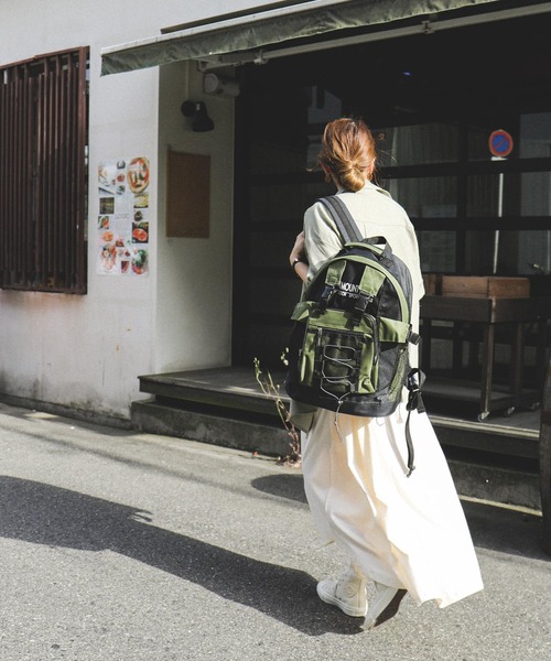 Fashion Letter(ファッションレター)の「男女兼用A4サイズOKウエストベルトバックパックリュックサック(バックパック/リュック・レディース・ブラック/カーキ・FREE)」の6枚目の写真