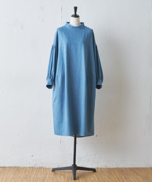 BEARDSLEY（ビアズリー）の「袖パフデニムワンピース（ワンピース・レディース・ブルー・FREE）」の10枚目の写真