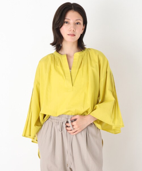 SHOO・LA・RUE(シューラルー)の「◆【INDIA】ピンタックスリーブスキッパー(シャツ/ブラウス・レディース・イエロー/ライトパープル/キャメル/ホワイト系・00)」の3枚目の写真
