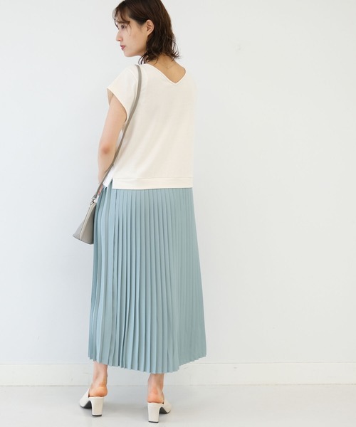 B:MING by BEAMS（ビーミングバイビームス）の「B:MING by BEAMS / 2WAY プリーツ ワンピース（ワンピース・レディース・ブラック/ベージュ/オフホワイト・ONE SIZE）」の4枚目の写真