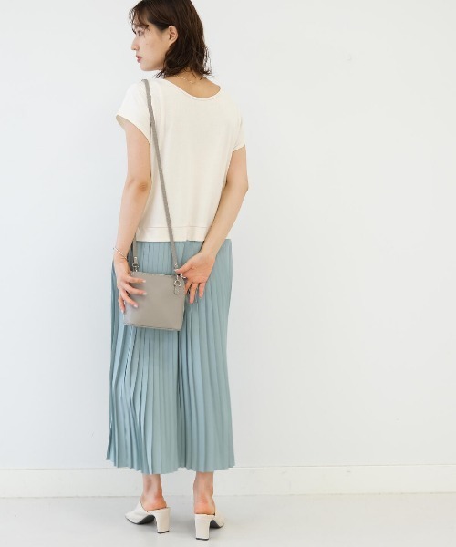 B:MING by BEAMS（ビーミングバイビームス）の「B:MING by BEAMS / 2WAY プリーツ ワンピース（ワンピース・レディース・ブラック/ベージュ/オフホワイト・ONE SIZE）」の10枚目の写真