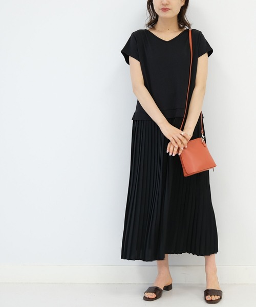 B:MING by BEAMS（ビーミングバイビームス）の「B:MING by BEAMS / 2WAY プリーツ ワンピース（ワンピース・レディース・ブラック/ベージュ/オフホワイト・ONE SIZE）」の6枚目の写真