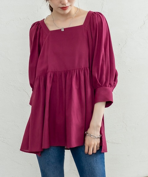 mystic(ミスティック)の「スクエアパフチュニック(シャツ/ブラウス・レディース・オフホワイト/チャコールグレー/バーガンディー・FREE)」の3枚目の写真