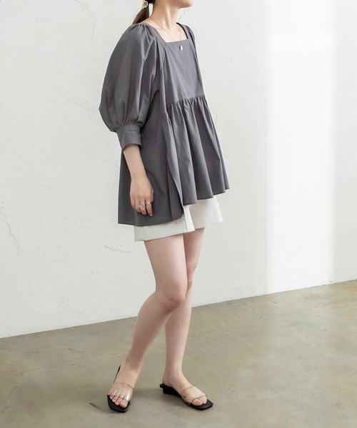 mystic(ミスティック)の「スクエアパフチュニック(シャツ/ブラウス・レディース・オフホワイト/チャコールグレー/バーガンディー・FREE)」の11枚目の写真