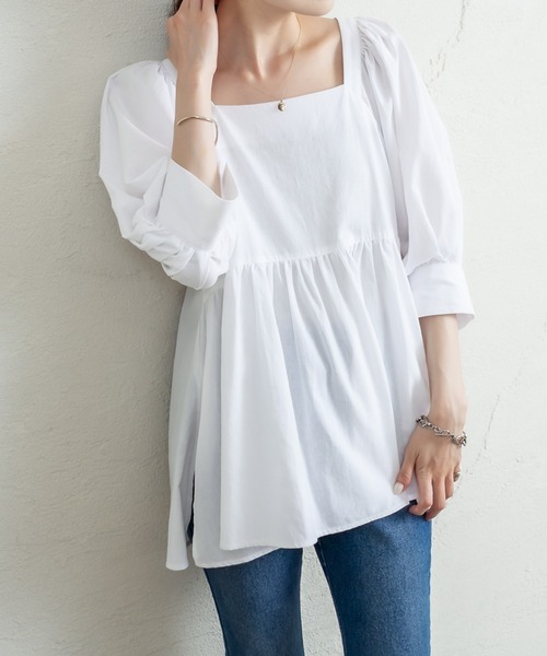 mystic(ミスティック)の「スクエアパフチュニック(シャツ/ブラウス・レディース・オフホワイト/チャコールグレー/バーガンディー・FREE)」の4枚目の写真