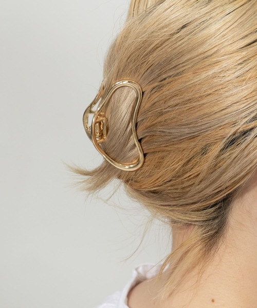 SMELLY（スメリー）の「メタルフレームバンス（バレッタ/ヘアクリップ・レディース・ゴールド・-）」の11枚目の写真